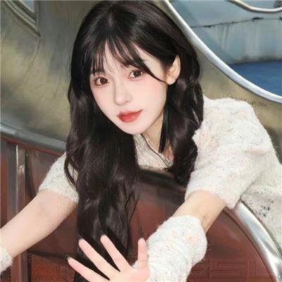 致敬白衣天使公益云演唱会